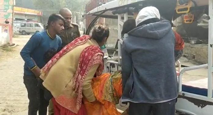 रायबरेली- फिर दिखी एनटीपीसी चौकी इनचार्ज विवेक तिवारी की दरियादिली जाने क्या,,,,,,,?