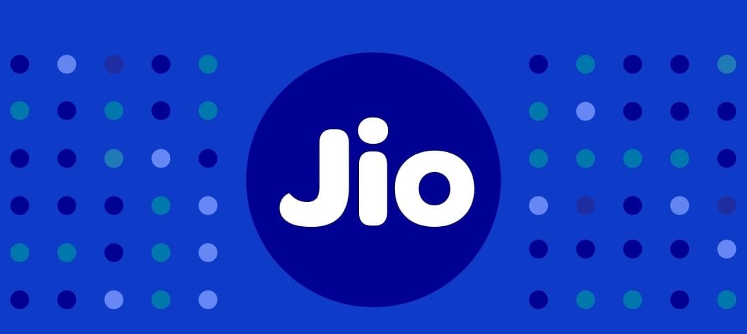 जियो पॉइंट बछरावा मैं अवैध वसूली से उपभोक्ता त्रस्त -सप्ताह मे तीन दिन ही मिलती लोगो को सुविधाएं