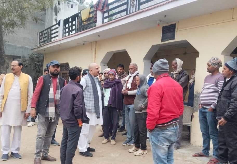 रायबरेली- दिल्ली में लाखों की भीड़ ने यह साबित कर दिया कि देश की जनता राहुल गांधी के साथ है-अतुल सिंह 