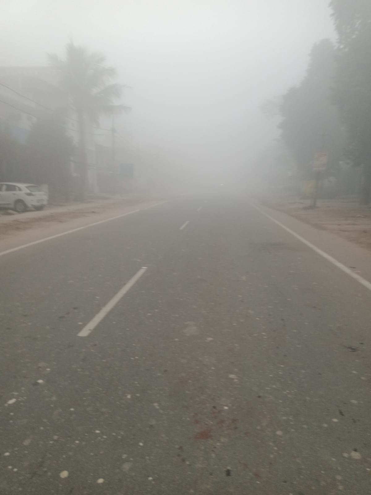 रायबरेली- ऊंचाहार में दिन भर छाया रहा कोहरा , नहीं निकला सूरज