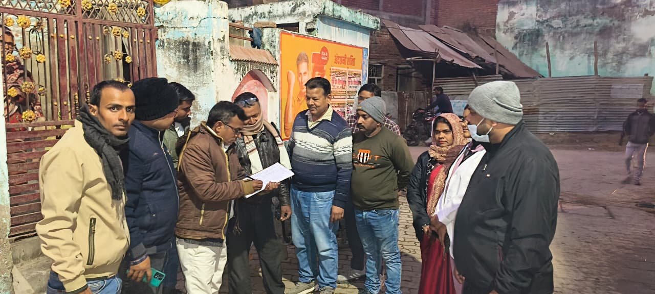 रायबरेली - नगर पंचायत महराजगंज में दूषित पेयजल से हाहाकार, जनता में भारी आक्रोश