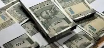 ट्रेजरी में जमा कराई जाएगी बिल्डर से बरामद रकम, डिक्की में मिले थे नोट; गिनते-गिनते थक गए थे अफसर