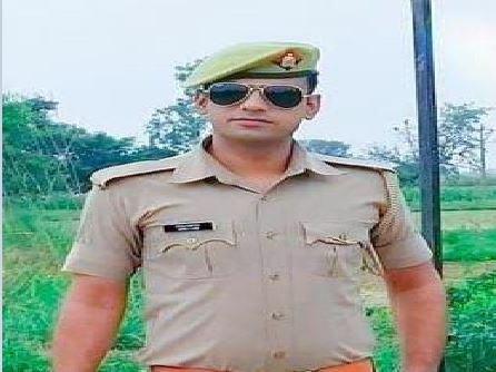 5 फरवरी को होनी थी शादी, मुठभेड़ में शहीद हो गया UP पुलिस का जवान, परिजनों ने उठाई बड़ी मांग