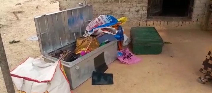 Raibareli-सरेनी में चोरों का आतंक,एक घर को बनाया निशाना*