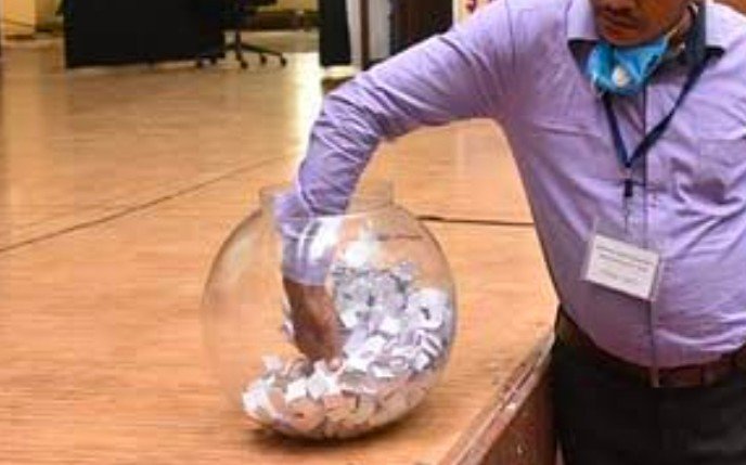 ई-लाटरी द्वारा कृषि यंत्रों का वितरण