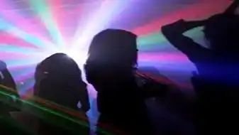 साली के साथ डांस करने पर भरी सभा में पत्नी ने चप्पलों से पीटा, मामला पहुंचा थाने; इस शर्त पर हुआ समझौता