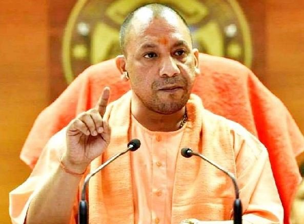 लापरवाह चकबंदी अधिकारियों पर गिरने लगी गाज,सीएम योगी ने कई अधिकारी किये निलंबित