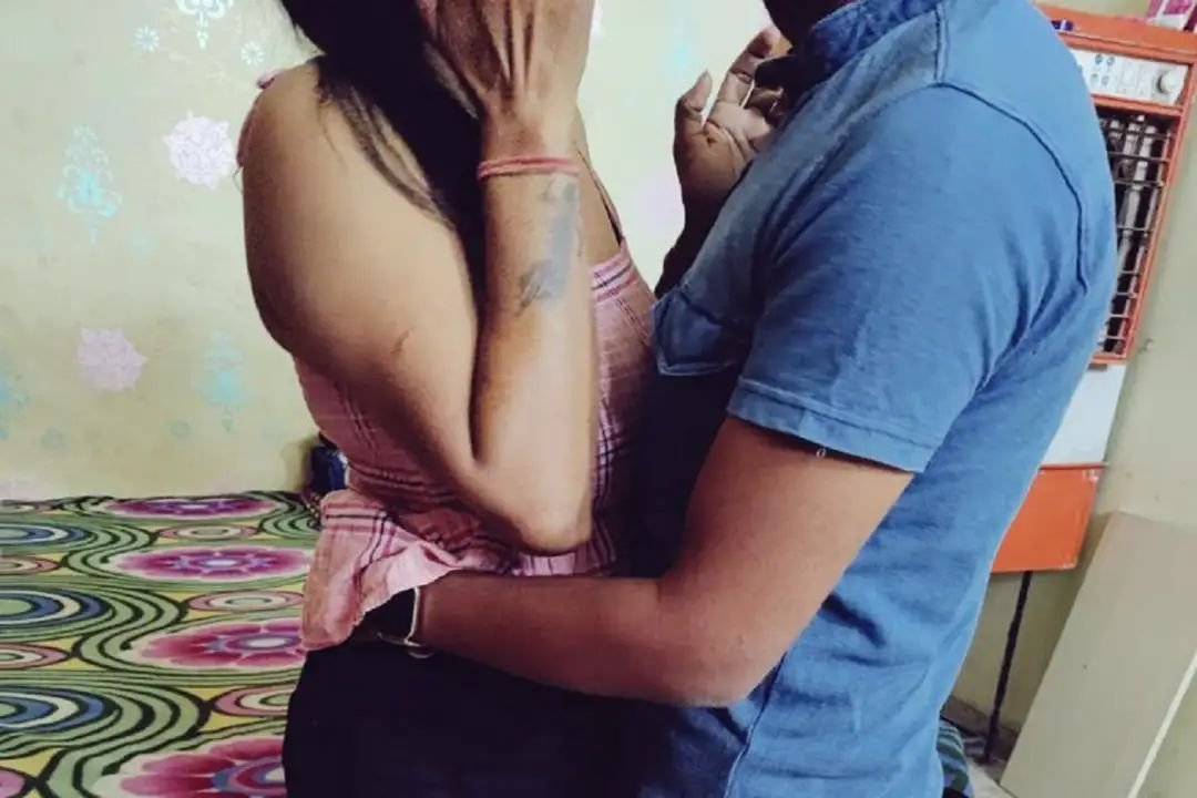 अपनी ही बहन से इश्क़ लड़ा बैठा भाई,घर बसाने की कर रहा है तैयारी तभी कुछ ऐसा हुआ की?