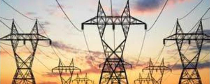 रायबरेली:संविदा लाईन मैन की उपखण्ड क्षेत्र में अवैध वसूली से बिजली उपभोग्ता परेशान।