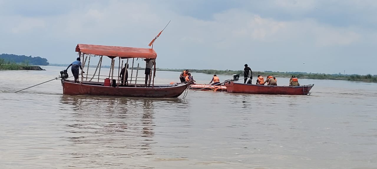 रायबरेली-बाढ़ आपदा से निपटने के लिए दिया गया प्रशिक्षण