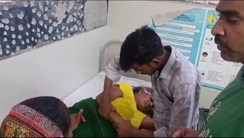 रायबरेली: संदिग्ध परिस्थितियों में महिला को जहरीले जंतु ने काटा