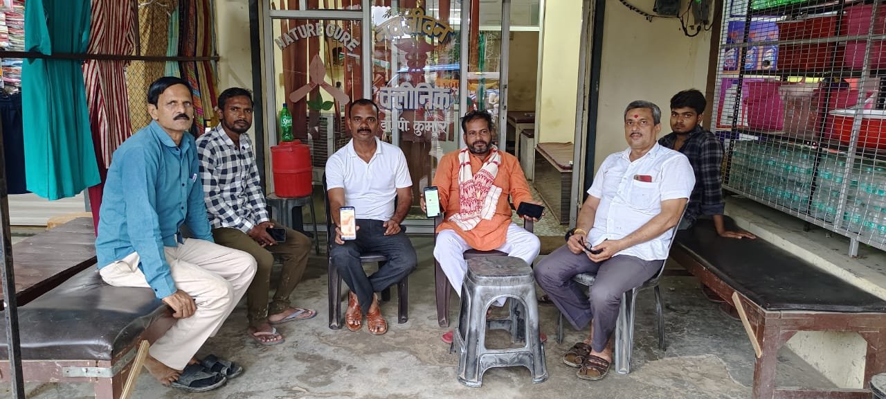 रायबरेली-भाजपा नेता ने पार्टी का कुनबा बढ़ाने के लिए लगाया कैंप , बोले - राष्ट्र नवनिर्माण के लिए भाजपा से जुड़े 