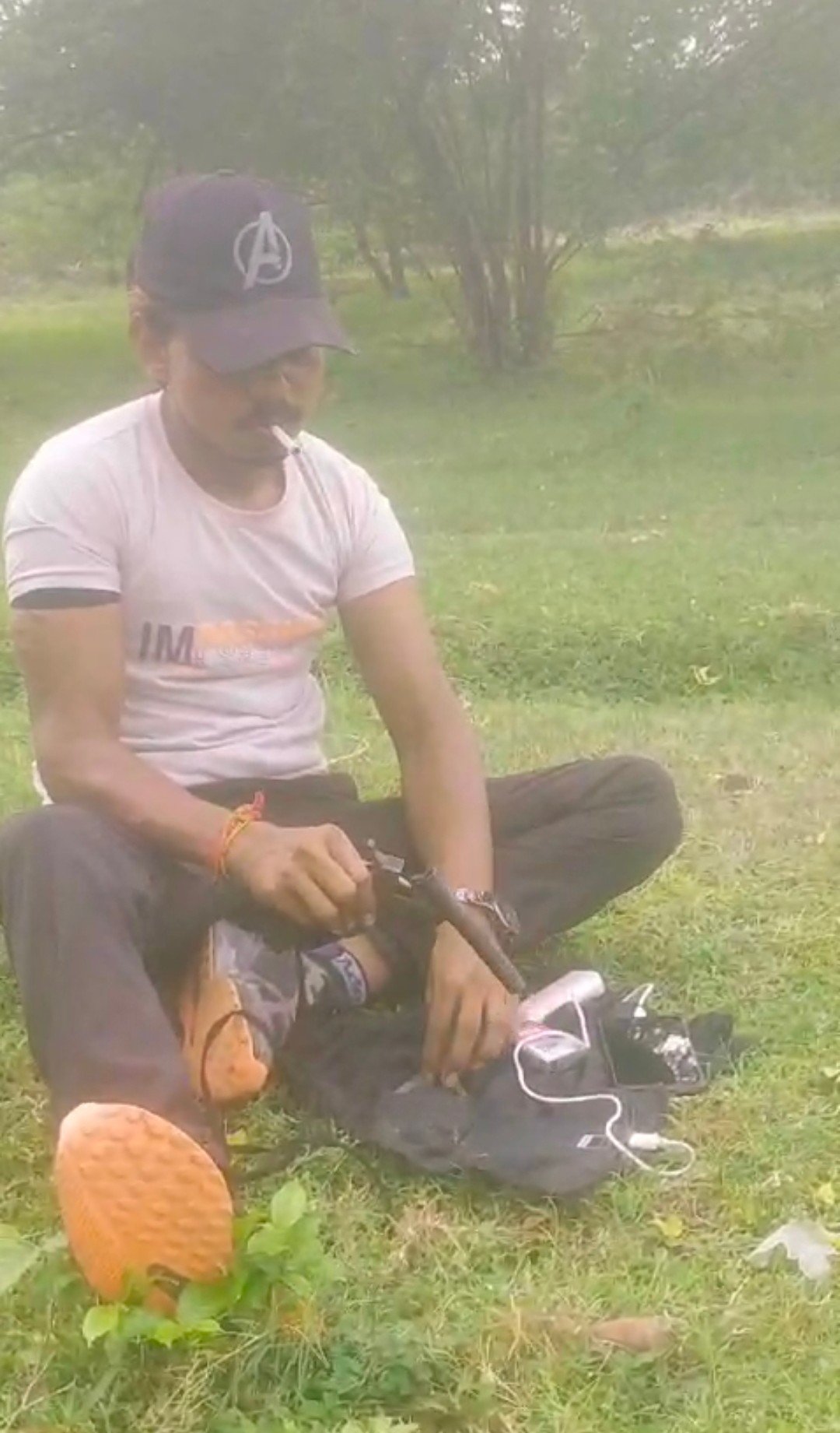 रायबरेली में अवैध असलहों का नहीं रुक रहा प्रदर्शन