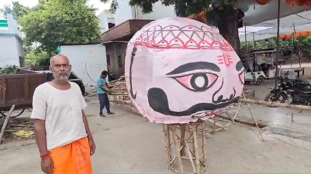 रायबरेली में सबसे ऊंचा बनाया गया रावण का पुतला