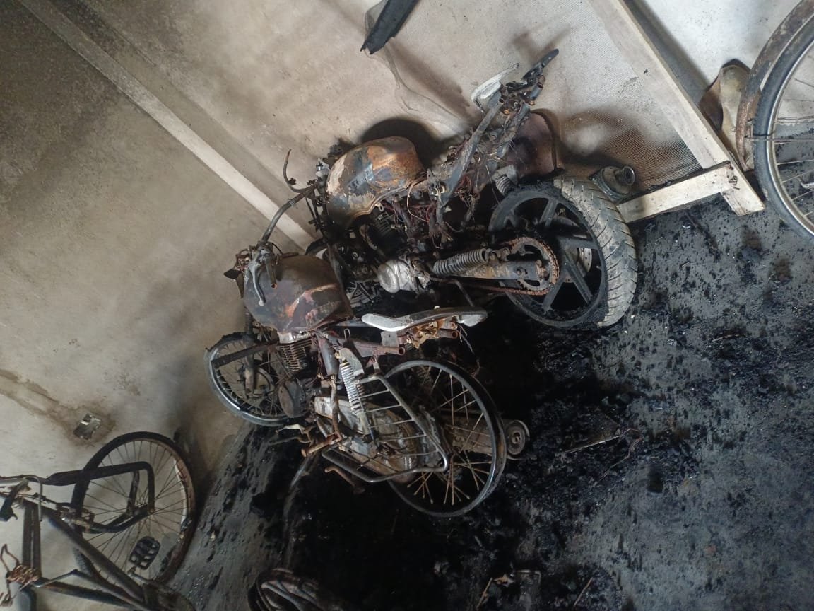 Raibareli-आगजनी के मामले में कोतवाली पुलिस ने अज्ञात लोगों के खिलाफ दर्ज किया