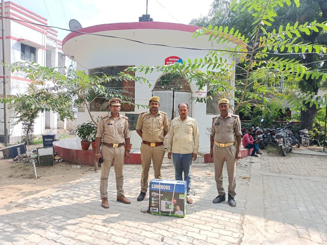 रायबरेली-इलेक्ट्रिक गोदाम से बैटरी चोरी करने वाला गिरफ्तार 