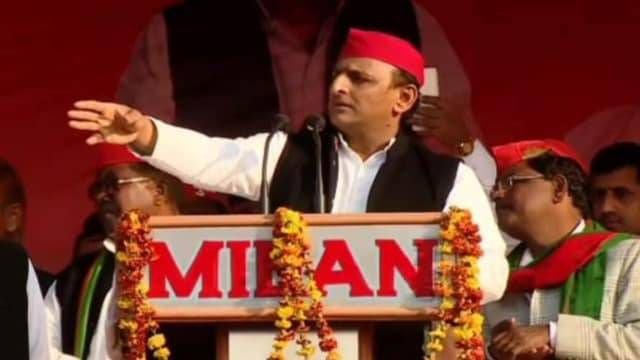 जैसी सेवा कर रहे हो वैसी ही आपको मिलेगी, प्रयागराज लाठीचार्ज पर अखिलेश यादव की चेतावनी