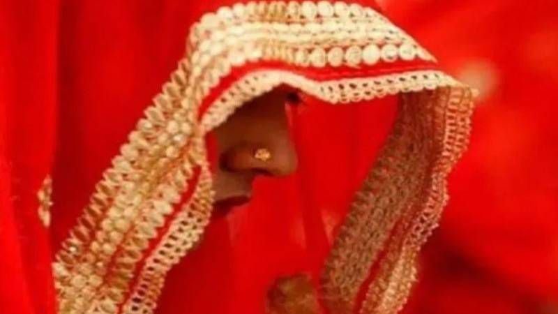 पति-पत्नी के साथ सोती थी भाभी, 4 साल बाद पता चली सच्चाई जो चौंका देने वाली है