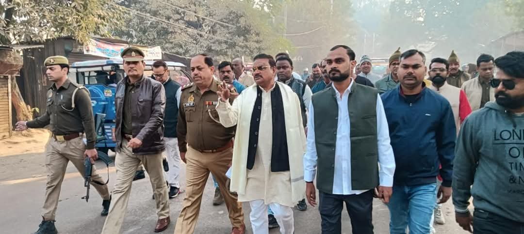 रायबरेली-पुलिस के बल पर आवाज दबा रही है योगी सरकार - वीके शुक्ला