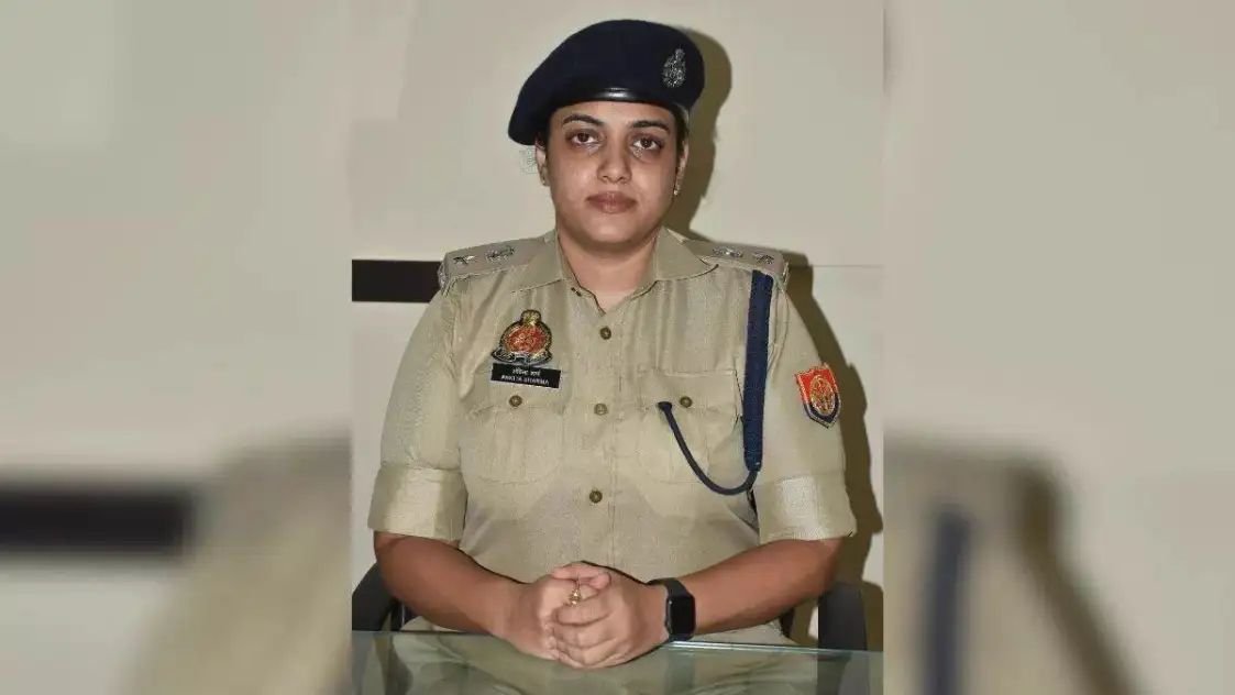 कौन हैं IPS अंकिता शर्मा जिन्हें मिली कासगंज की कमान, SP अपर्णा रजत कौशिश ने जिले में जमाई थी कानून की धाक!