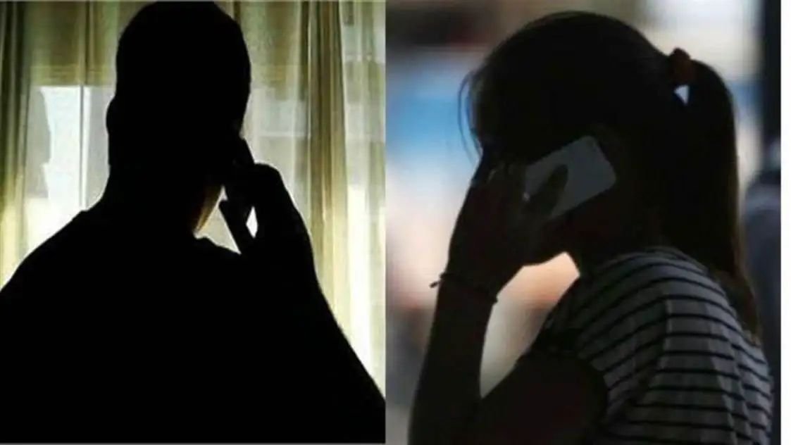 डॉक्टर को बहाने से लड़की ने घर पर बुलाया, खोले शर्ट के बटन, फिर...