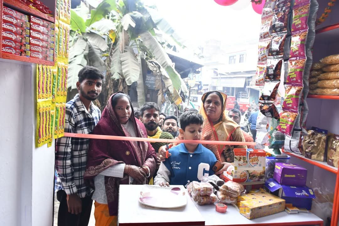 रायबरेली-राहुल बेकरी का हुआ उद्घाटन महराजगंज       