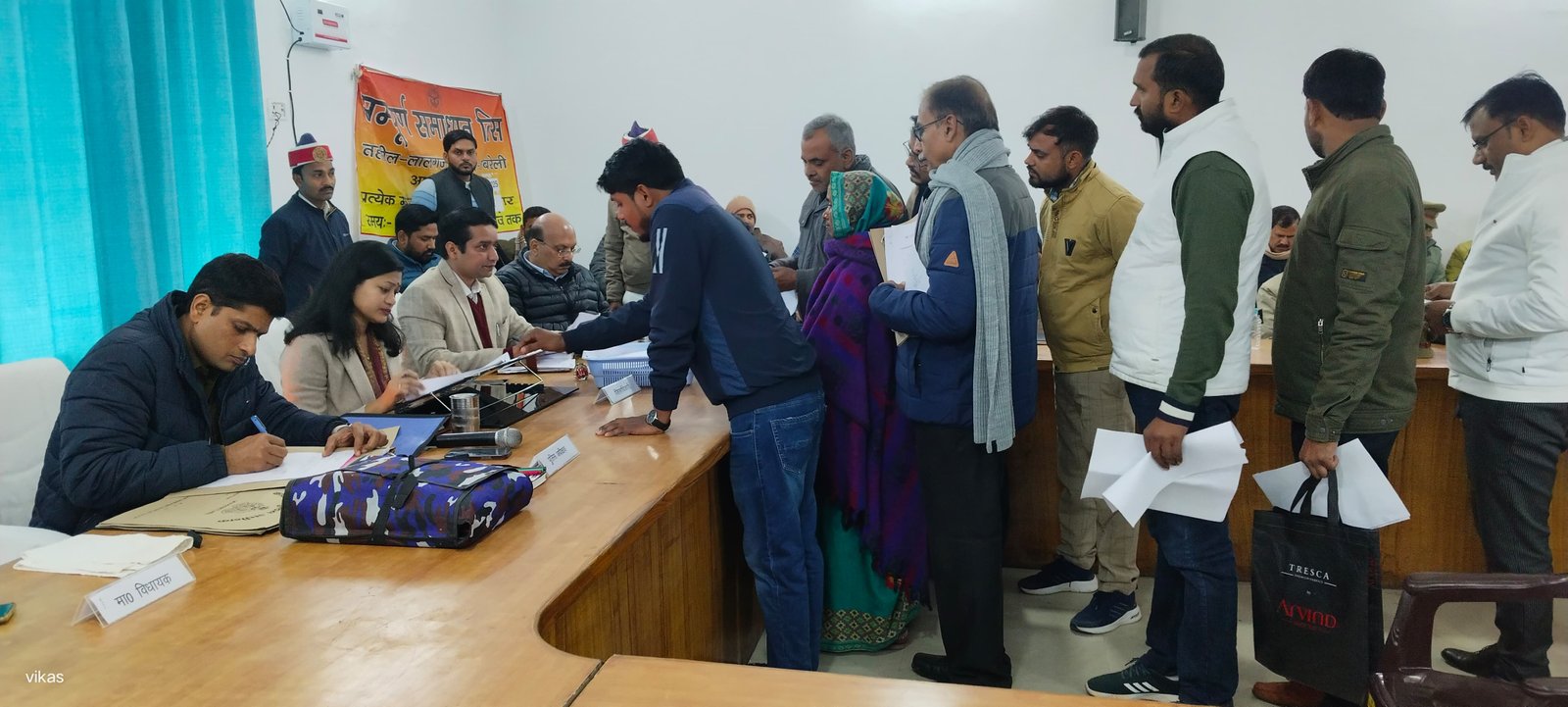 रायबरेली-डीएम की अध्यक्षता में सम्पूर्ण समाधान दिवस का हुआ आयोजन