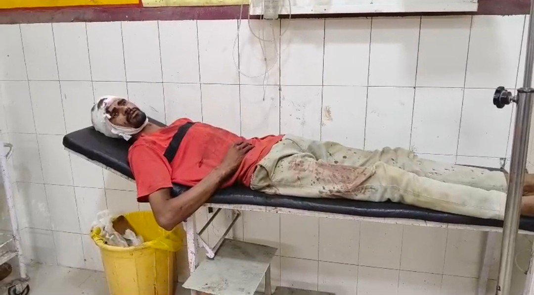 रायबरेली में शराब के नशें में दंबगों ने जमकर की मारपीट