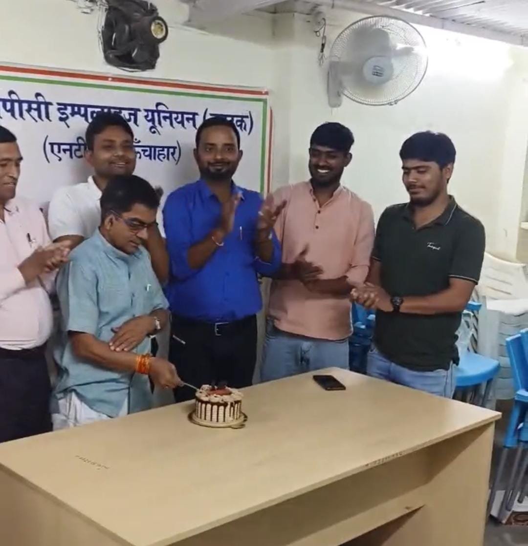 रायबरेली-एनटीपीसी ऊंचाहार में इंटक संघ का स्थापना दिवस धूमधाम से मनाया गया