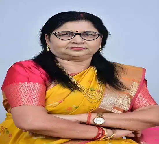 महिला आयोग की सदस्य पूनम द्विवेदी का रायबरेली दौरा आज