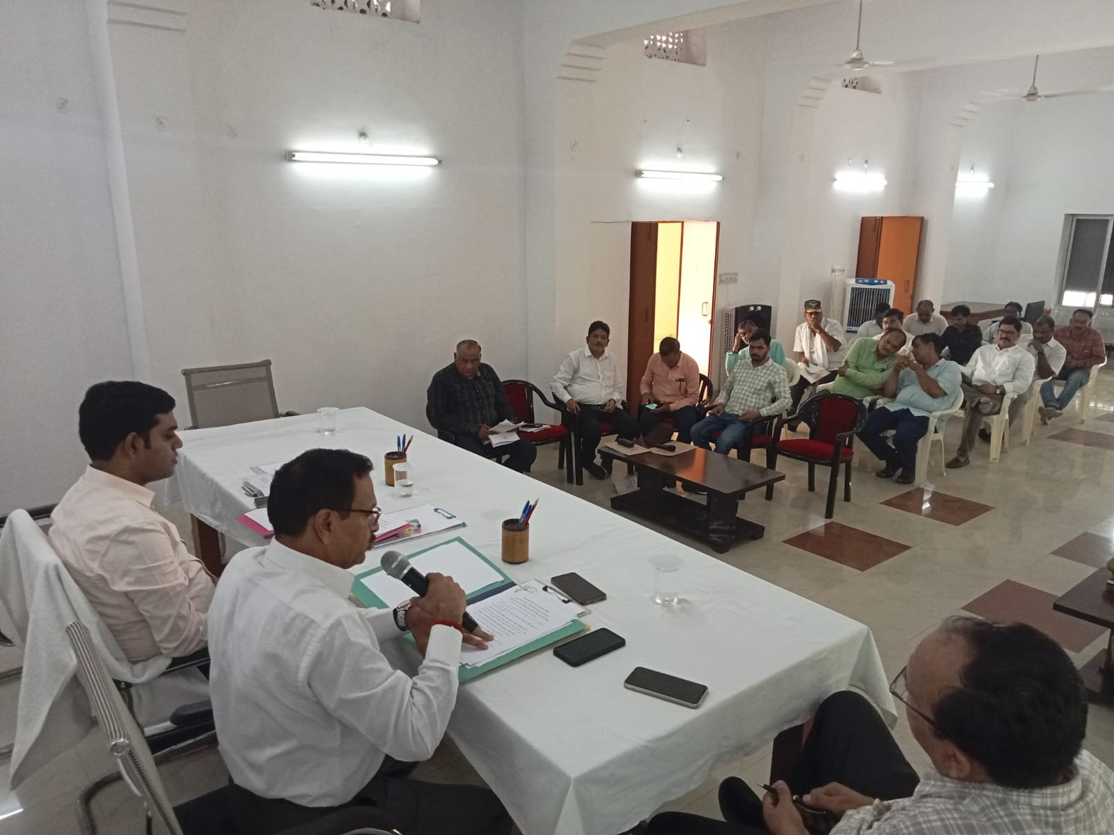 रायबरेली-एडीएम (प्रशासन) की अध्यक्षता में जिला सैनिक बंधु की बैठक संपन्न