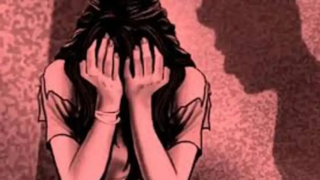 पानी पुरी बेचने वाले ने नाबालिग से किया रेप, प्रेग्नेंट होने के बाद खुला राज. अब हुआ ये एक्शन