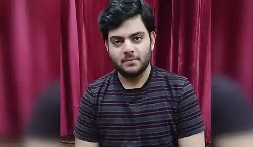 माफिया अतीक के बेटे अली अहमद की बैरक में मिली नकदी, नैनी जेल के जेलर और चीफ वार्डर सस्पेंड