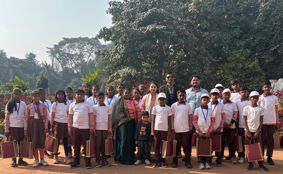 रायबरेली-बच्चों ने किया एक्सपोज़र विजिट