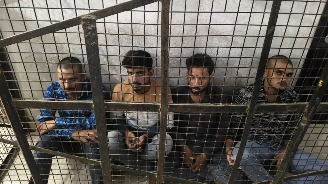 इटावा में यादव कथावाचक की पिटाई मामले में 4 गिरफ्तार, अखिलेश ने दी थी चेतावनी