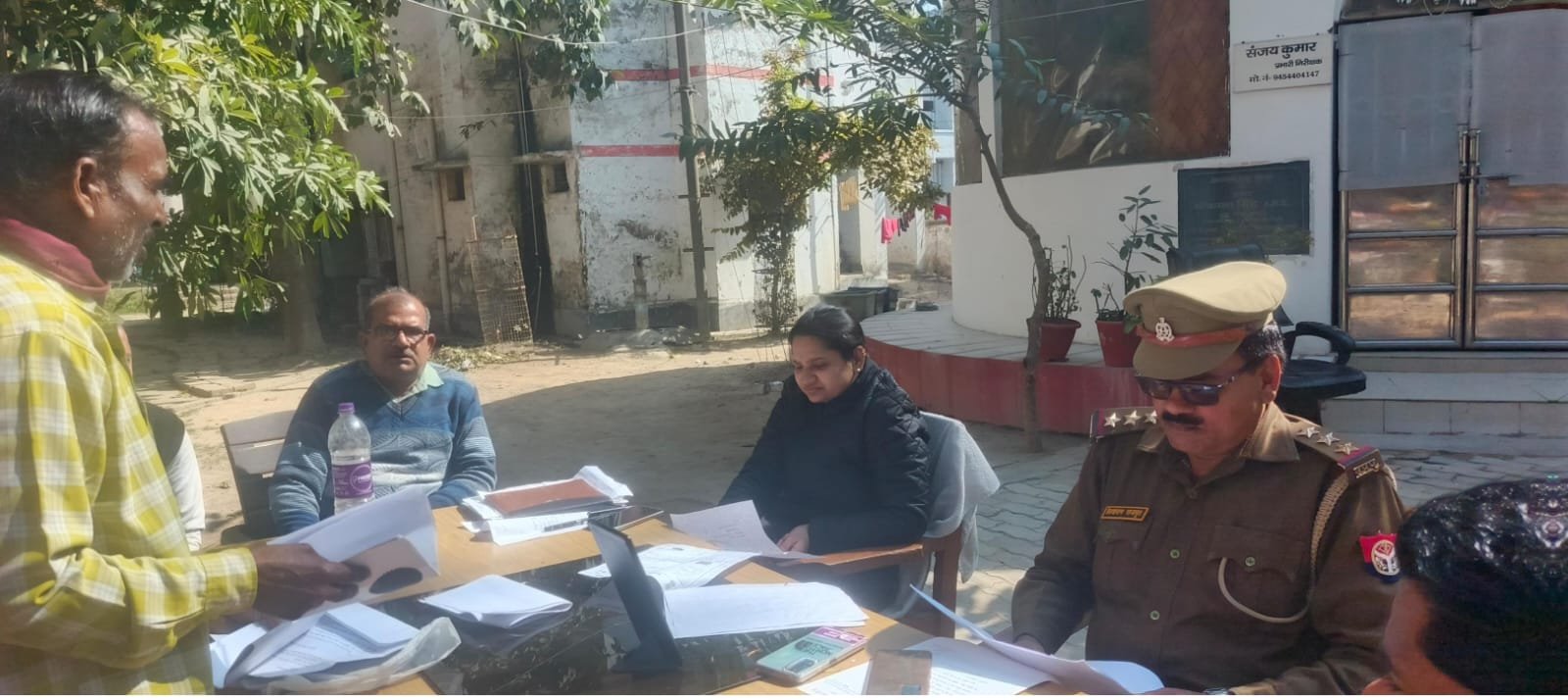 रायबरेली-थाना समाधान दिवस में आईं सिर्फ 4 शिकायतें,,