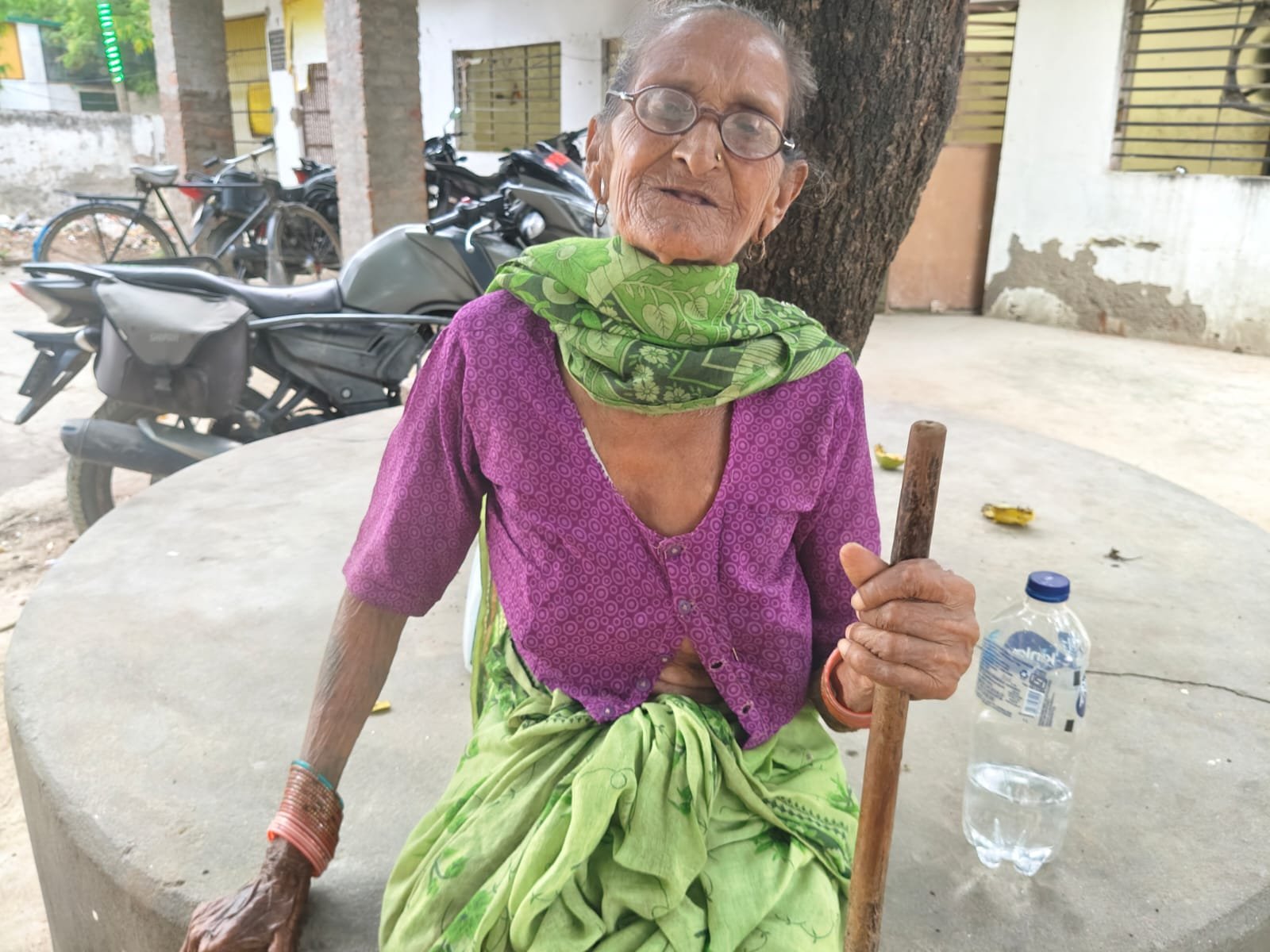 रायबरेली-बुजुर्ग महिला को बेटे, बहू और नातिन ने बुजुर्ग महिला को मारपीट कर किया घायल 