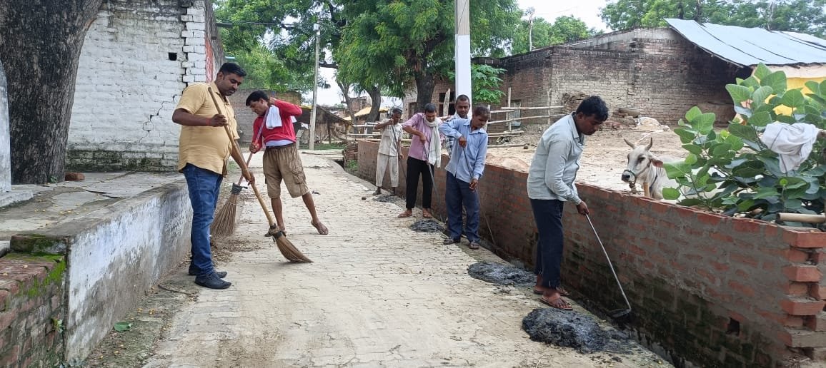 रायबरेली-सफाई कार्य कर स्वच्छता अभियान की हुई शुरुआत