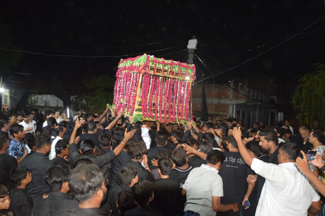 रायबरेली-: 6 माह के मासूम का प्यास से सूखे होठ , सीने में घुसा जहर से बुझा खंजर,,, 