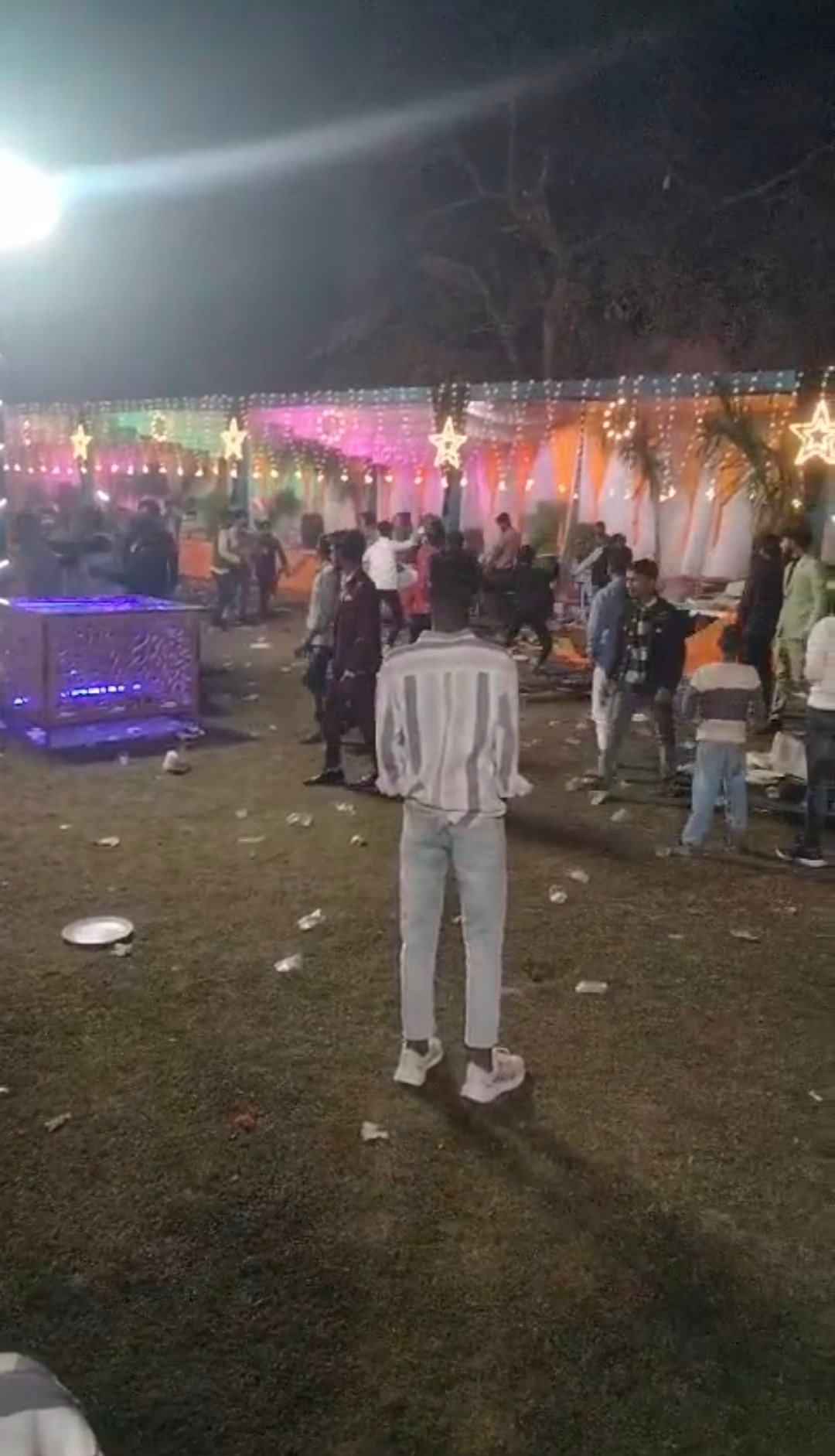 रायबरेली-दबंगो ने शादी समारोह में कैटरिंग करने वाले अतुल को जमकर पीटा।