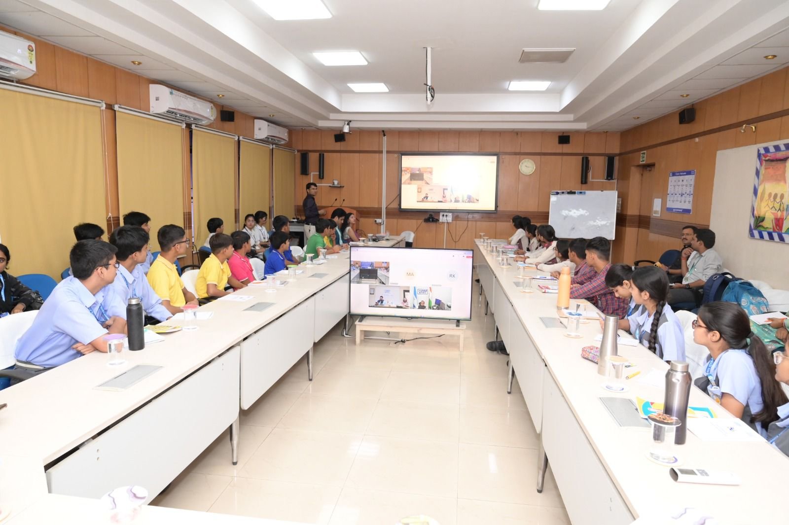 रायबरेली-एनटीपीसी में पब्लिक स्पीकिंग और एंकरिंग कार्यशाला का आयोजन