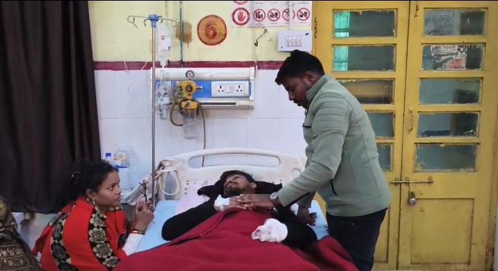 रायबरेली-पत्नी व बेटी से मिलने आए पति पर पत्नी के भाइयों ने किया जानलेवा हमला, घायल