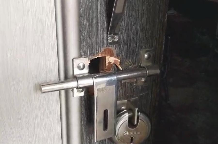 रायबरेली-निजी स्कूल का ताला तोड़कर चोरी ,कोतवाली में की सिकायत,,, 