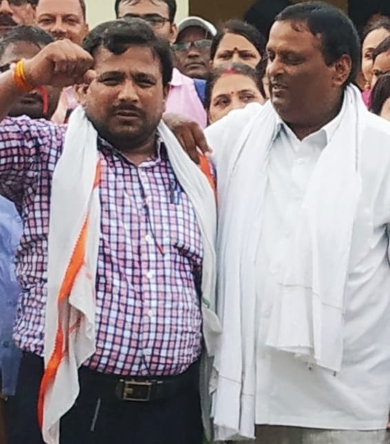 Raibareli-शिक्षक समस्याओं का हो शीघ्र निस्तारण-लोकतंत्र शुक्ल