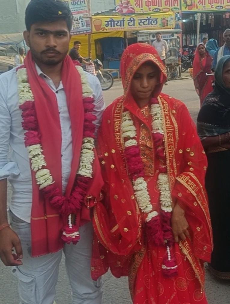 ऊंचाहार:शोषण और ब्लैकमेलिंग के आरोपों का 'सुखद अंत', थाने के बाहर मंदिर में दोनों नें लिये सात फेरे,,,? 