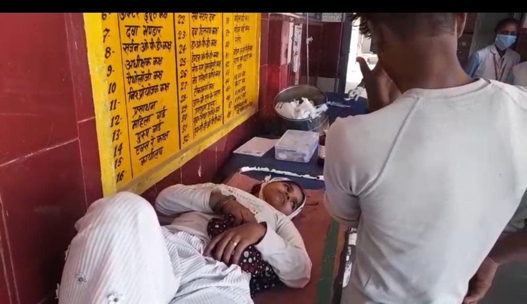 रायबरेली-जमीनी विवाद में हुआ खूनी संघर्ष , 6 महिलाओं समेत आठ घायल,,,,, 