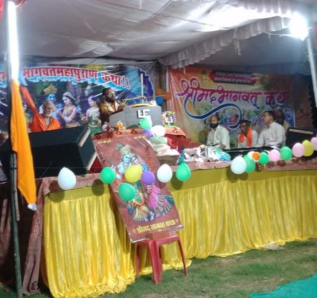 रायबरेली-भगवान श्री कृष्ण का गोकुल से मथुरा आगमन,कथा व्यास जयशंकर महाराज,,,,