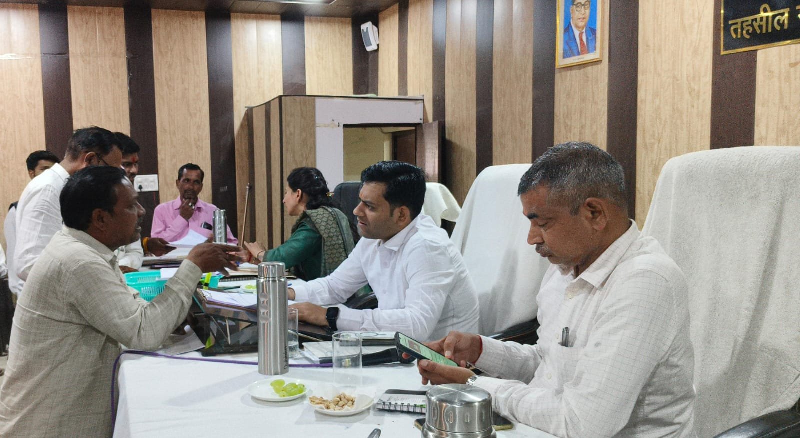 रायबरेली-टेंपो स्टैंड पर अवैध वसूली का खेल*