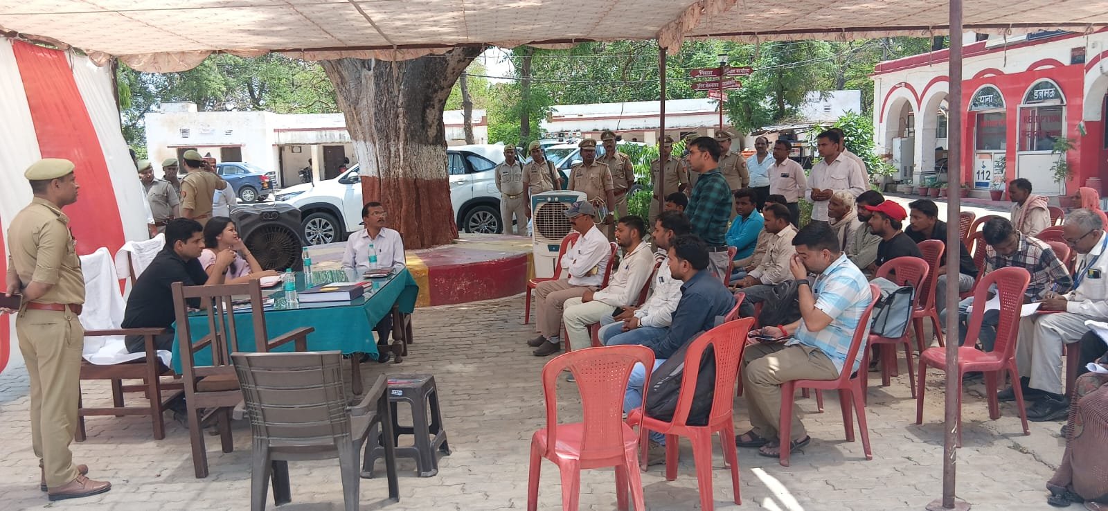 रायबरेली-डीएम और एसपी की अध्यक्षता में सम्पूर्ण समाधान दिवस का किया गया आयोजन