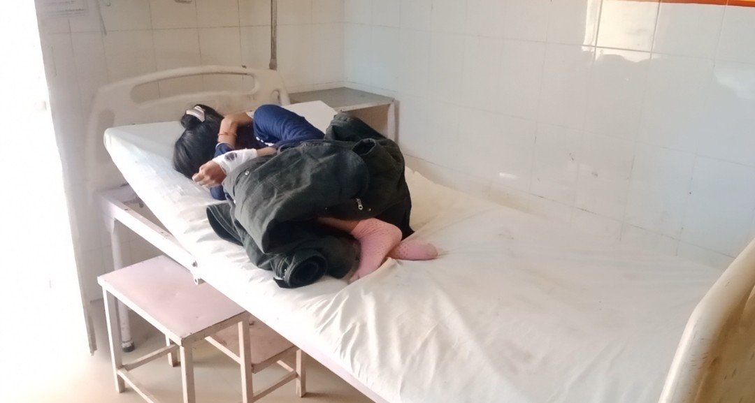 Raibareli-तेज रफ्तार कार अनियंत्रित होकर पलटी